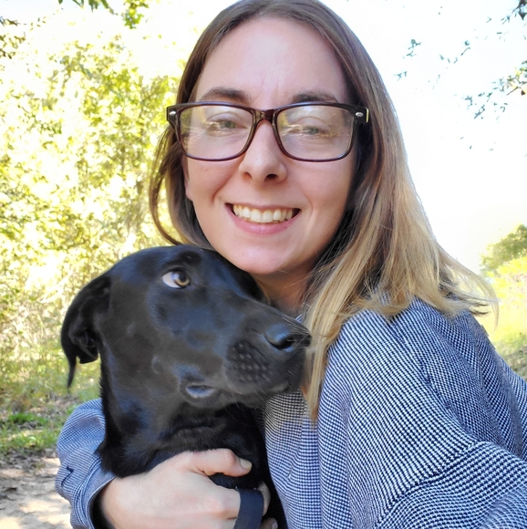 Resale > Retail - Picture 2 of 8